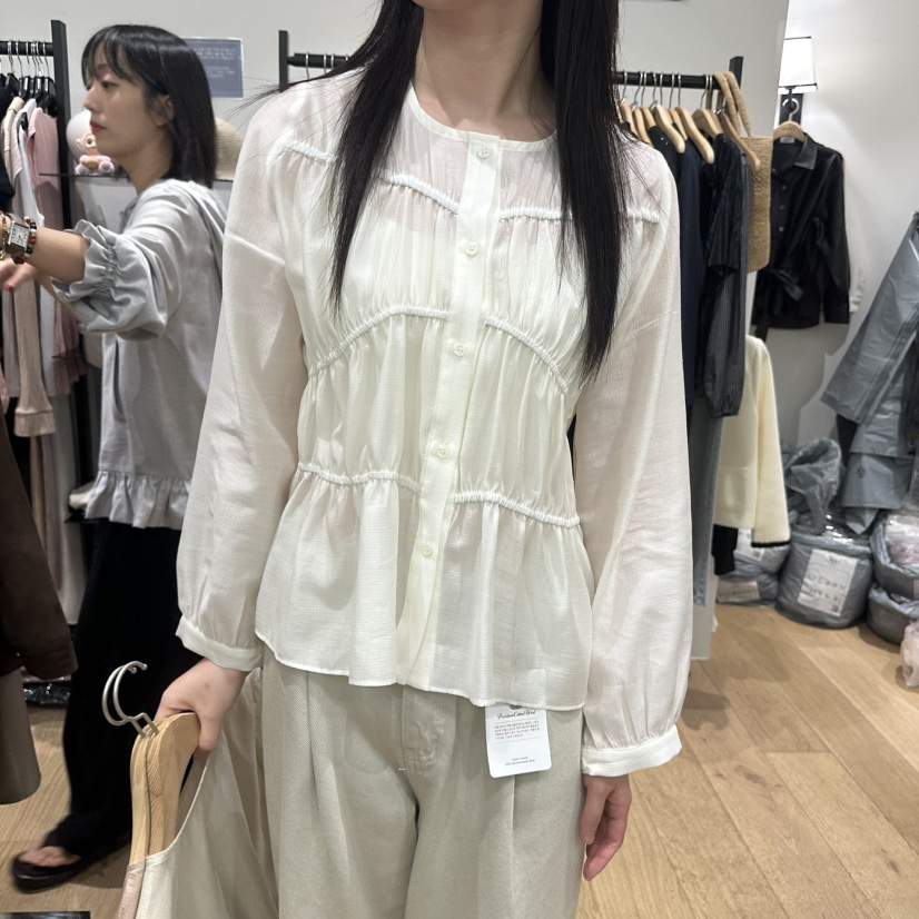 M.G.N東大門實拍女裝新款推薦休閑人氣真品襯衫蕾絲衫褶皺MAGNET襯衫/蕾絲衫