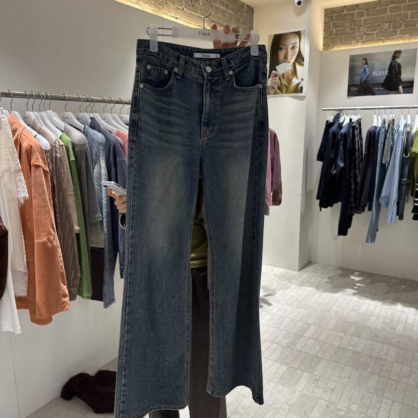 FLEEK韓國直郵女士新品熱賣推薦人氣休閑時尚牛仔褲喇叭褲Fleek牛仔褲