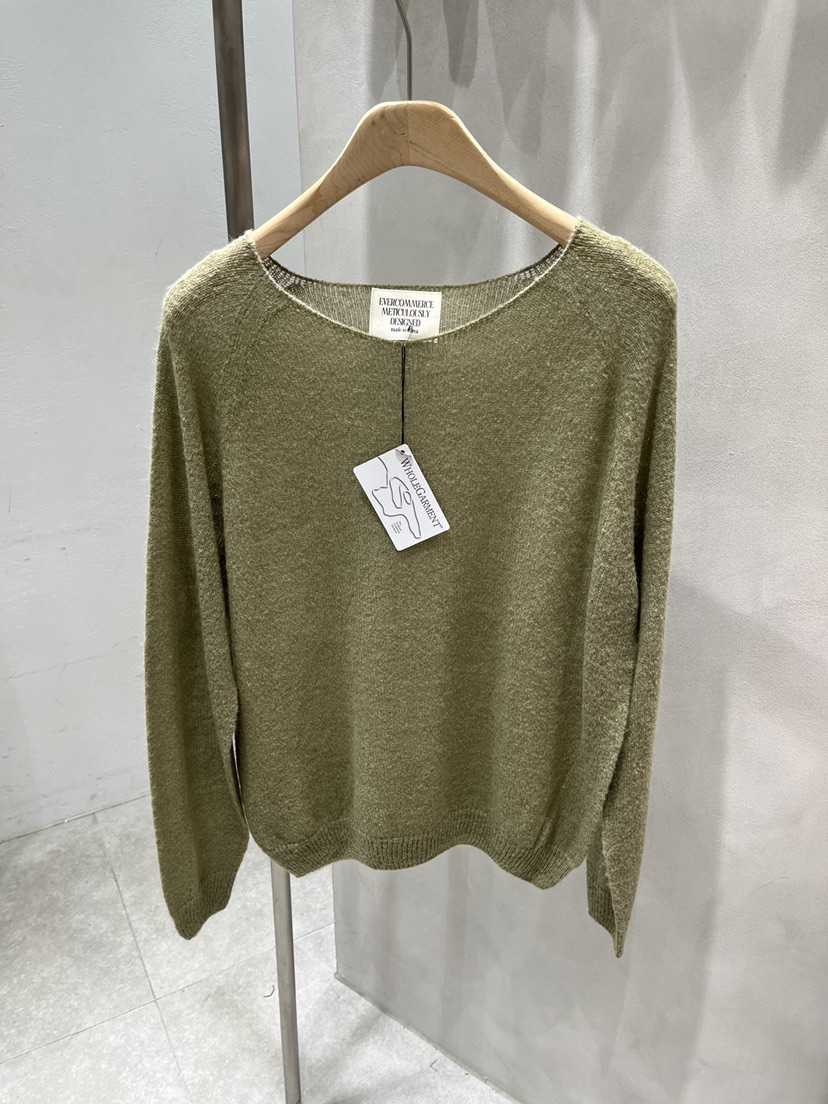 EVERCOMMERCE METICULOUSLY DESIGNED韓國直郵女裝新品熱賣針織衫EVERCOMMERCE METICULOUSLY DESIGNED針織衫