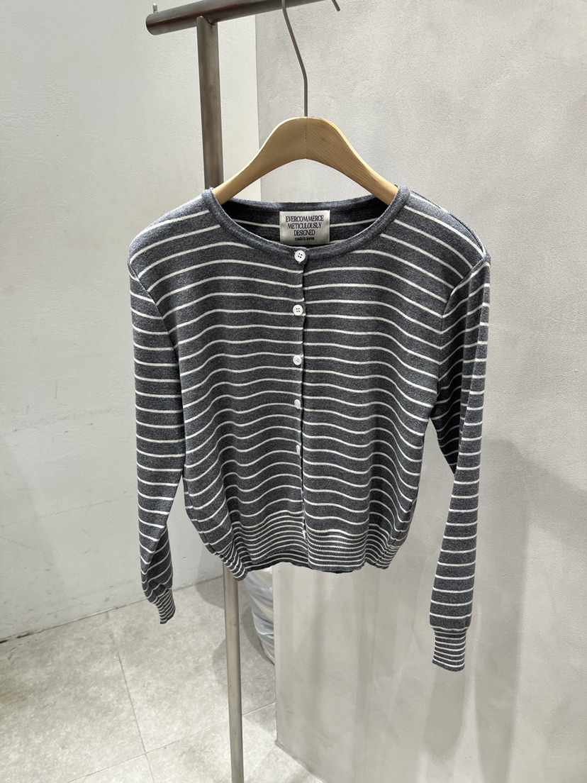 EVERCOMMERCE METICULOUSLY DESIGNED韓國直郵女士新品時尚針織衫開衫條紋EVERCOMMERCE METICULOUSLY DESIGNED針織衫