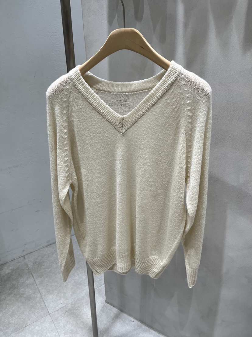 EVERCOMMERCE METICULOUSLY DESIGNED韓國代購女裝新款熱賣針織衫馬海毛EVERCOMMERCE METICULOUSLY DESIGNED針織衫
