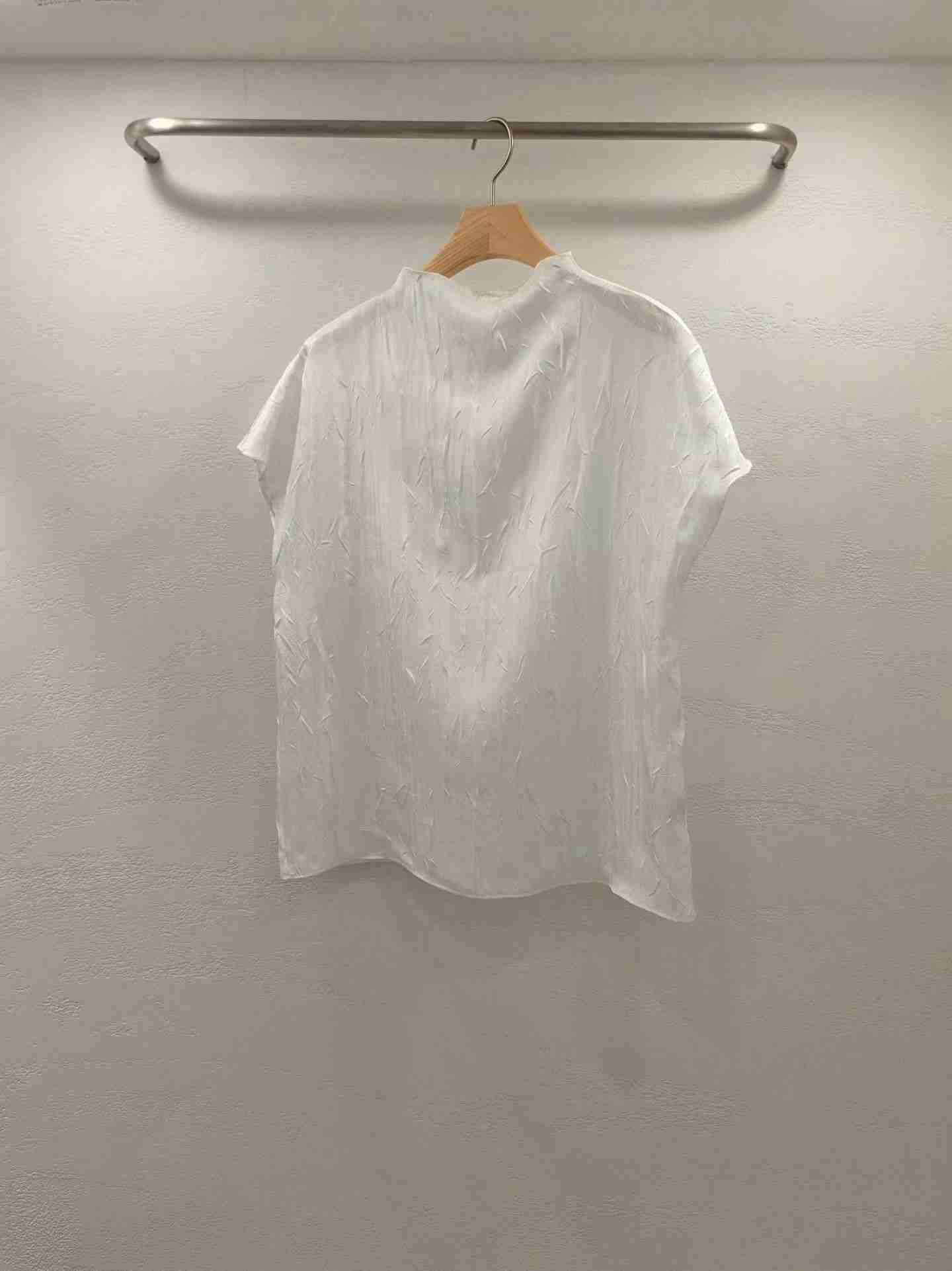 LOVE AND PEARLS韓國代購女裝新品時尚熱賣真品襯衫蕾絲衫LOVE AND PEARLS襯衫/蕾絲衫