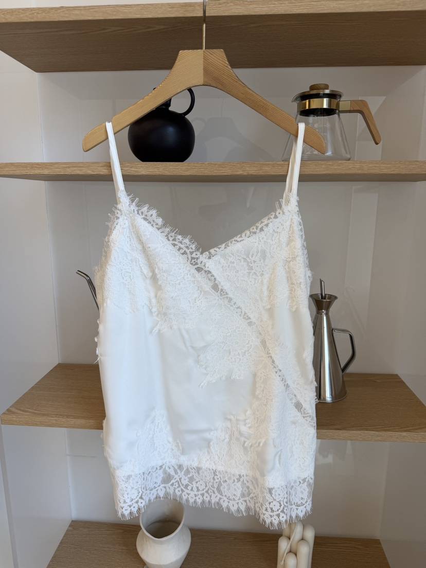 LAUNDRY韓國直郵女裝新品時尚熱賣推薦休閑人氣吊帶背心蕾絲LAUNDRY吊帶/背心