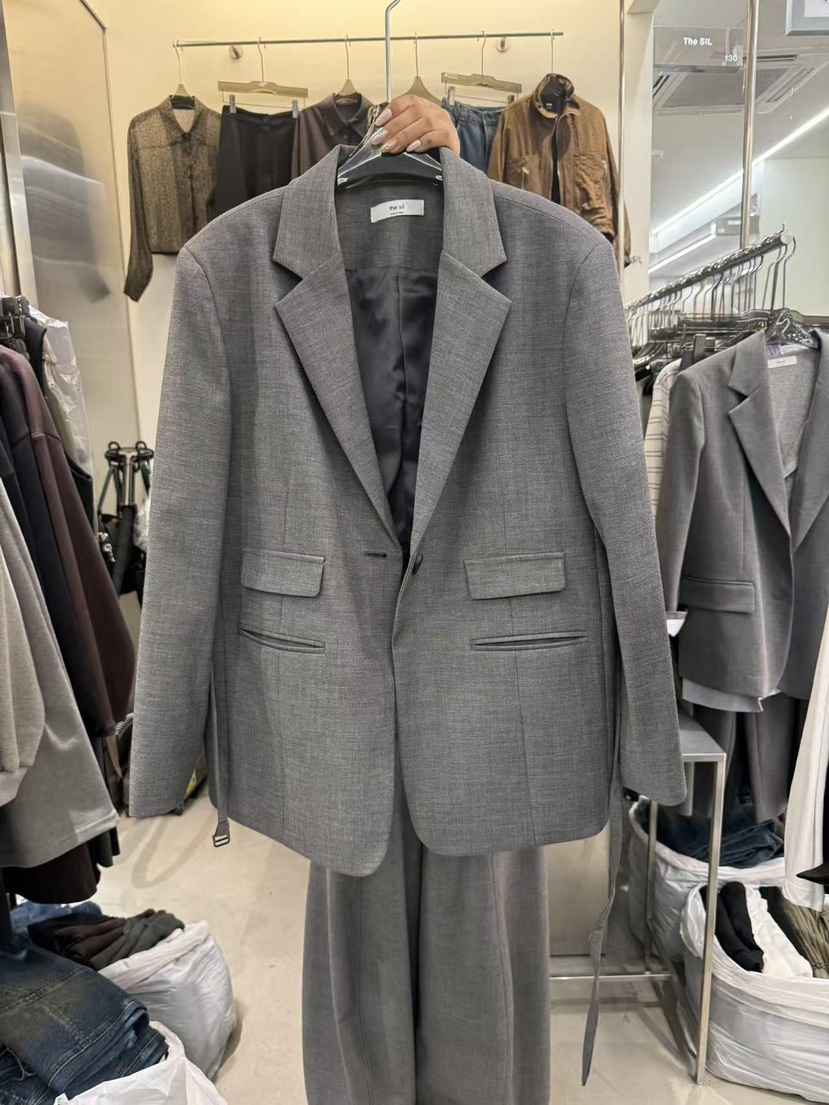 THE SIL東大門實拍女士新品熱賣真品時尚人氣西裝西服疊穿THE SIL/1 2ILLY西裝/西服