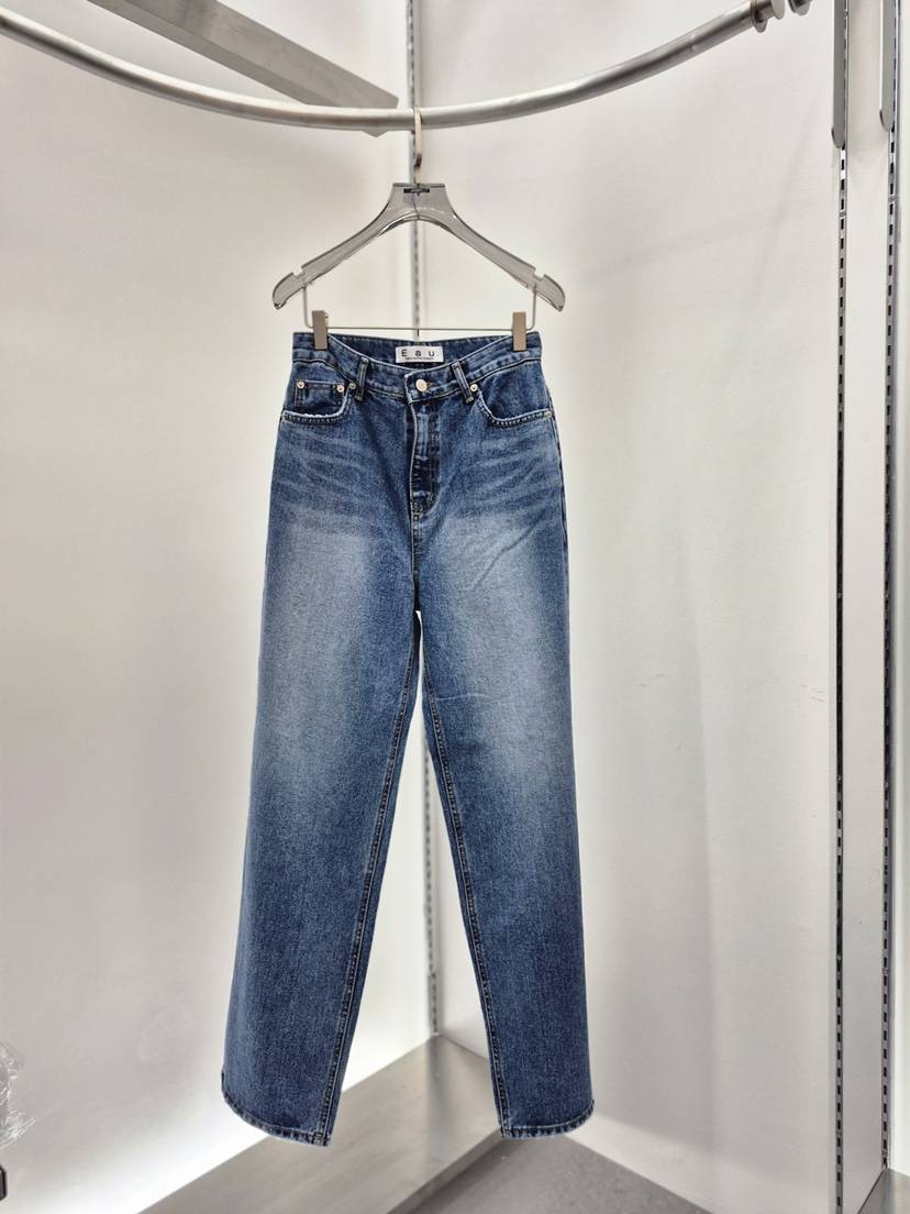 EAU東大門實拍女裝新品熱賣時尚真品休閑人氣推薦牛仔褲EAU牛仔褲