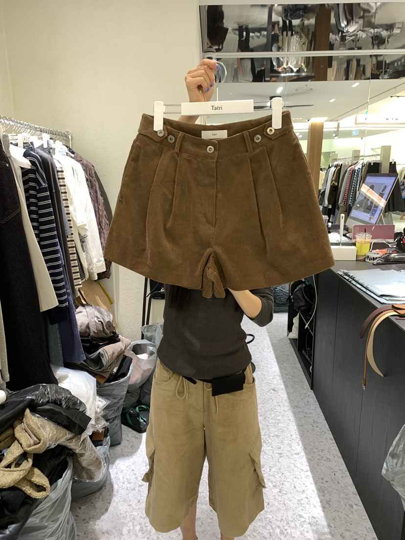 TAERI韓國代購女士新品真品時尚人氣休閑熱賣推薦短褲燈芯絨TAERI/CEDARWOOD短褲