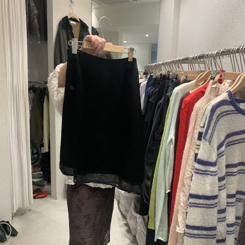 SSENIQUE東大門代購女裝新品時尚真品推薦半身裙中短裙緞面SSENIQUE半身裙/中短裙