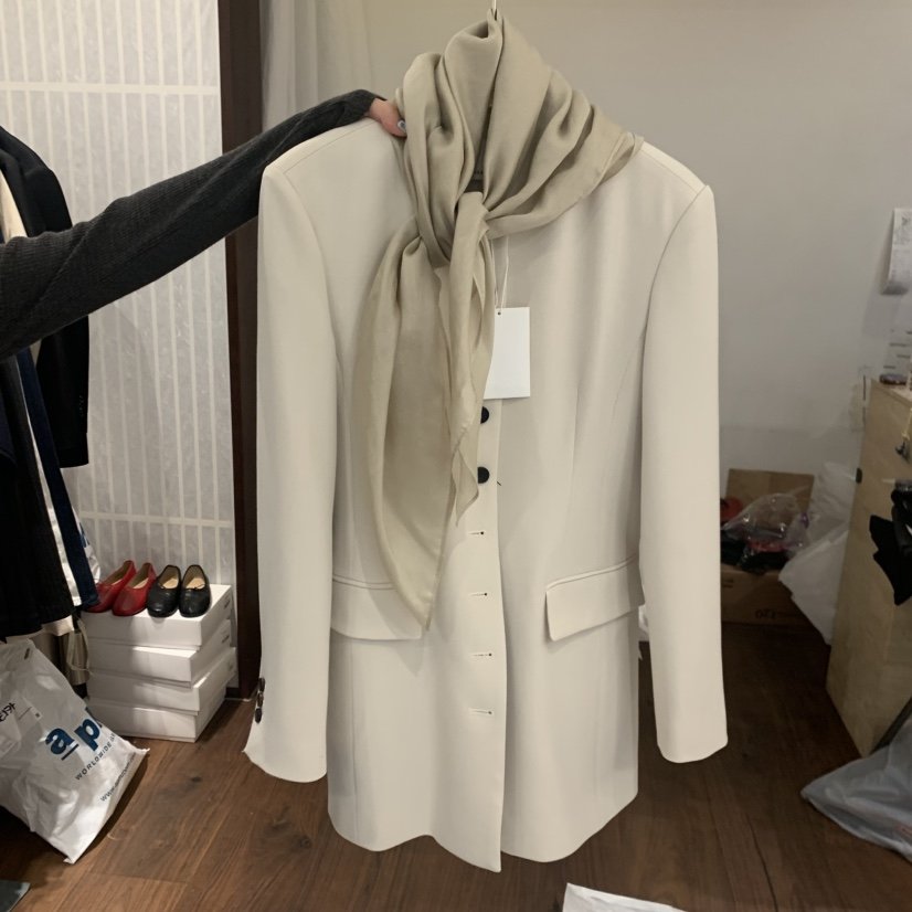 UNDERSTANDING韓國代購女士新品職業真品時尚熱賣夾克含圍巾UNDERSTANDING夾克