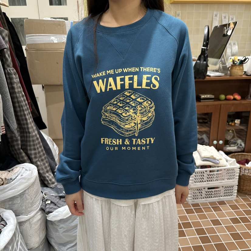 OURMOMENT東大門代購女裝新款時尚人氣真品推薦熱賣休閑衛衣OURMOMENT衛衣