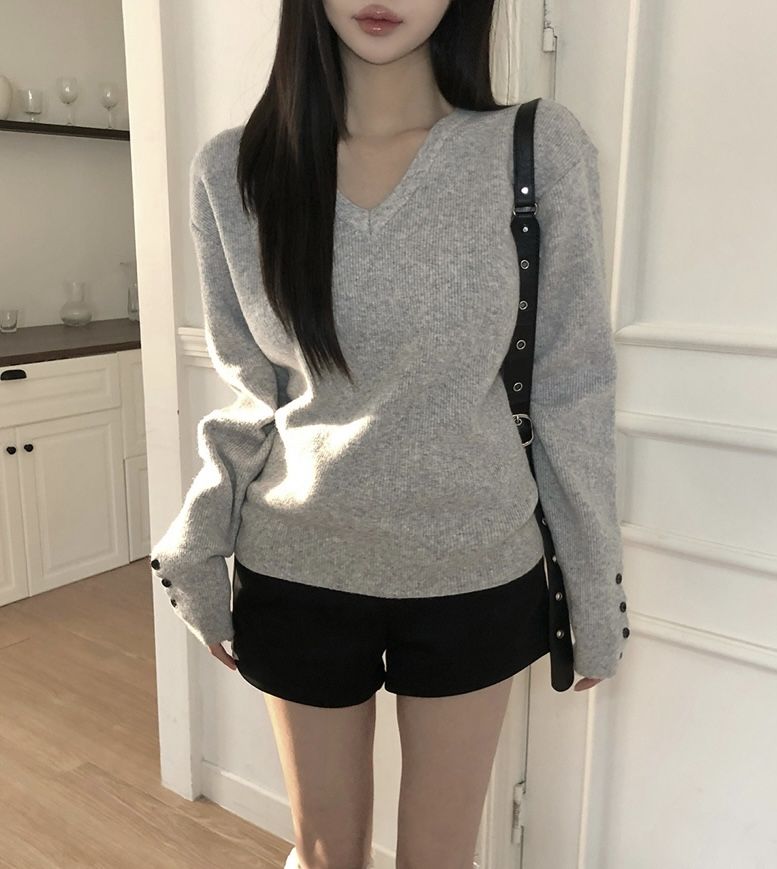EVERCOMMERCE METICULOUSLY DESIGNED韓國直郵女裝新品人氣針織衫V領EVERCOMMERCE METICULOUSLY DESIGNED針織衫