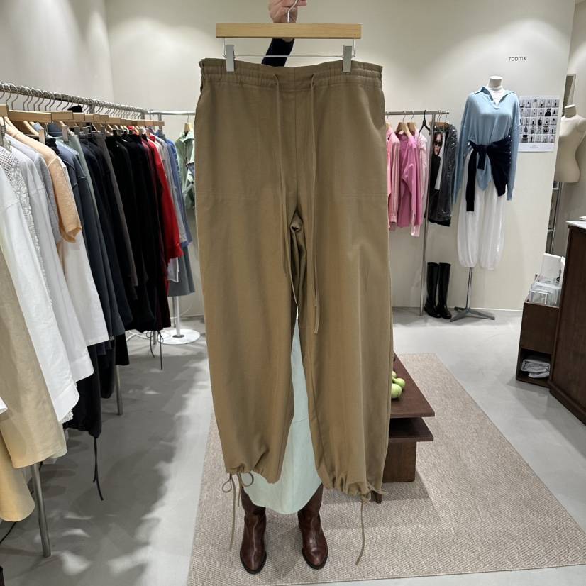 ROOM K-P韓國直郵女裝新品人氣熱賣真品推薦時尚休閑褲ROOM K-P休閑褲