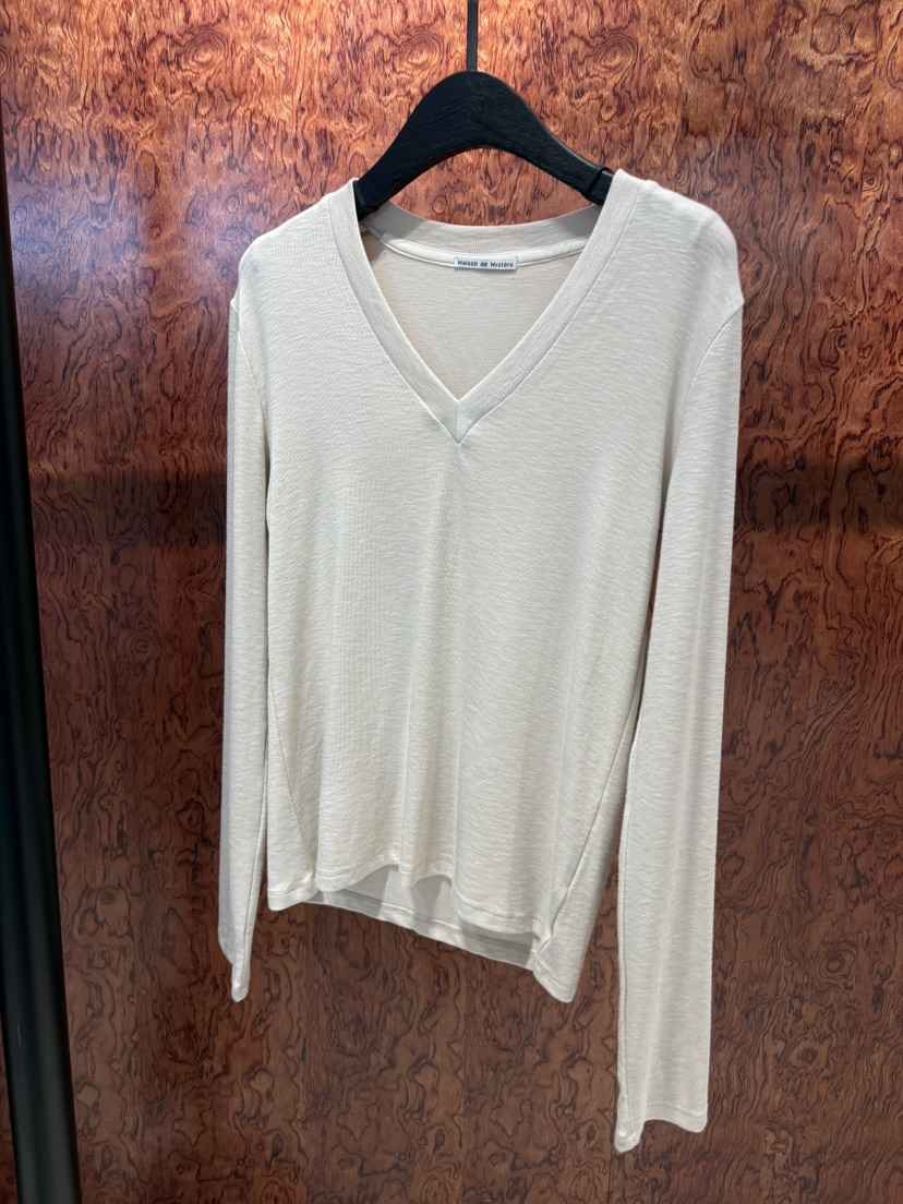 UNANSWERED-MYSTERY/FIFO東大門實拍女裝新品休閑長袖T恤V領修身UNANSWERED-MYSTERY/FIFO長袖T恤