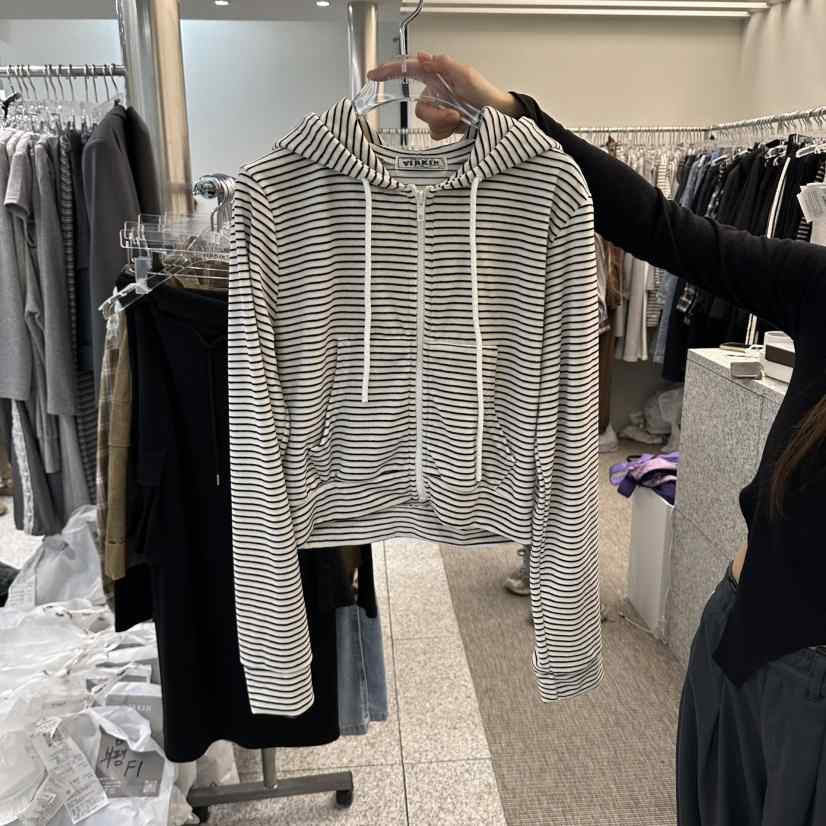 VIRKIN東大門實拍女裝新款人氣休閑時尚熱賣真品衛衣連帽衫VIRKIN衛衣
