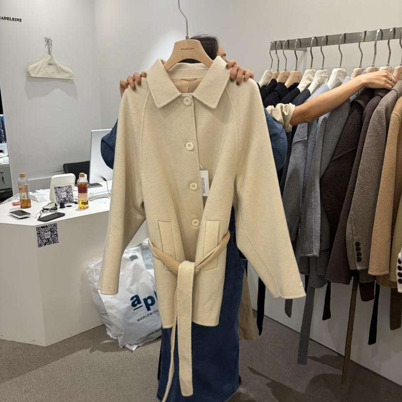 MADELEINE韓國直郵女士新品推薦中長款大衣含腰帶手工羊毛MADELEINE中長款大衣