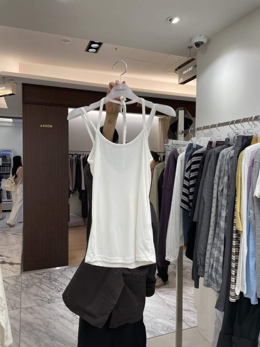 SOLD OUT東大門直郵女裝新品熱賣真品休閑吊帶背心露背無袖SOLD OUT吊帶/背心