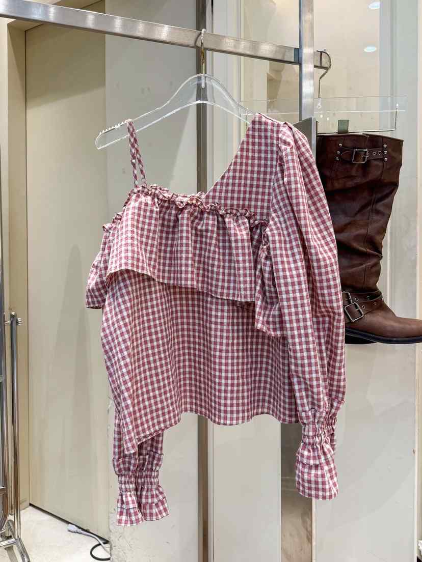81 MARKET-L東大門實拍女裝新品熱賣休閑推薦襯衫蕾絲衫81 MARKET-L襯衫/蕾絲衫