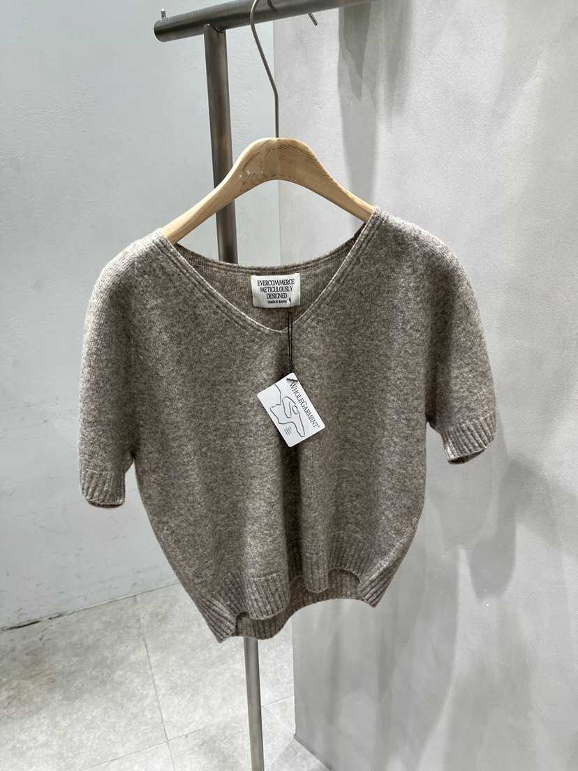 EVERCOMMERCE METICULOUSLY DESIGNED東大門代購女士新品休閑針織衫EVERCOMMERCE METICULOUSLY DESIGNED針織衫