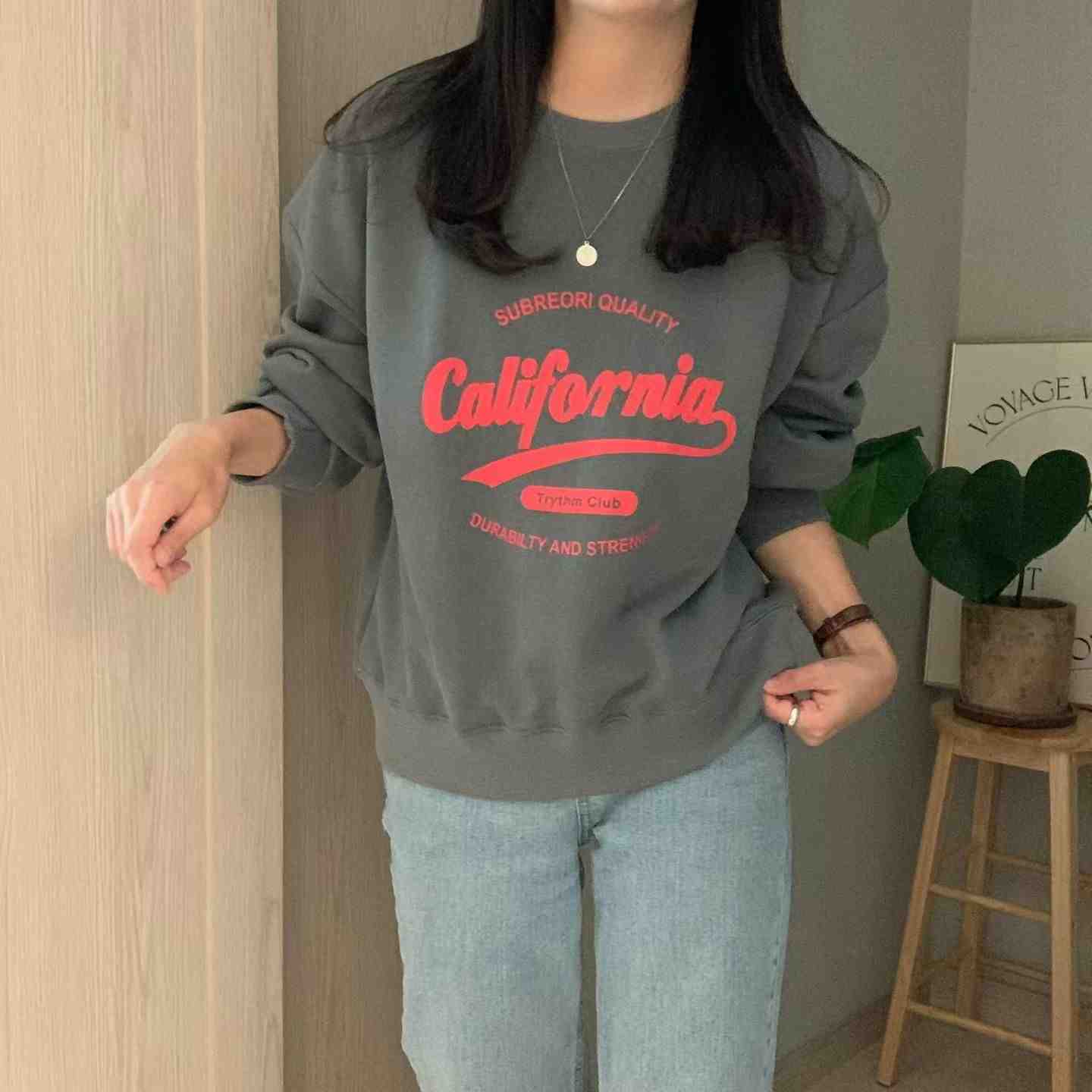 HELLO JINI東大門代購女裝新品時尚真品熱賣人氣推薦衛衣HELLO JINI衛衣
