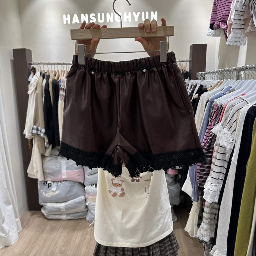 HANSUNGHYUN東大門實拍女士新款推薦休閑短褲皮褲蕾絲緞帶HANSUNGHYUN短褲