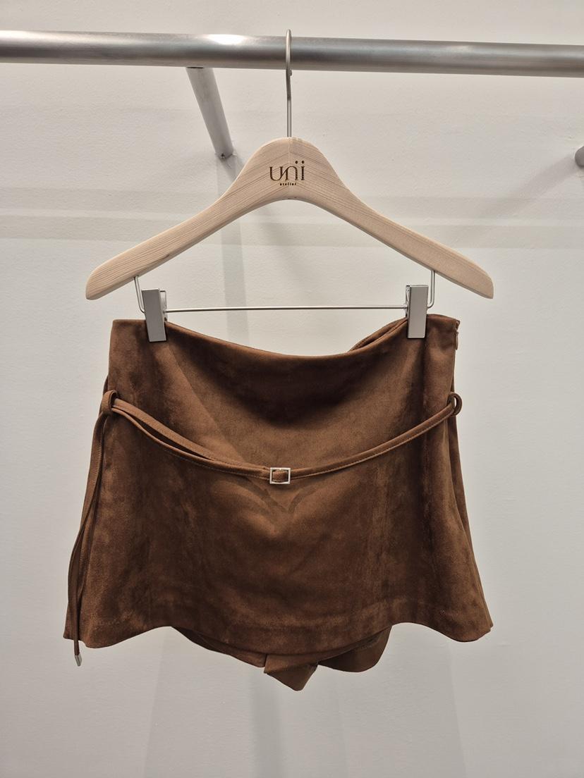 UNii韓國直郵女裝新品休閑推薦真品人氣時尚裙褲皮裙麂皮UNii裙褲