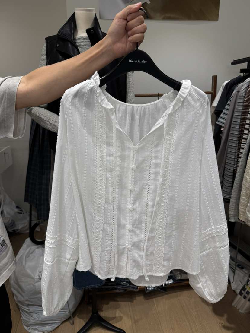 BIEN GARDER東大門實拍女士新款真品人氣時尚襯衫蕾絲衫BIEN GARDER襯衫/蕾絲衫