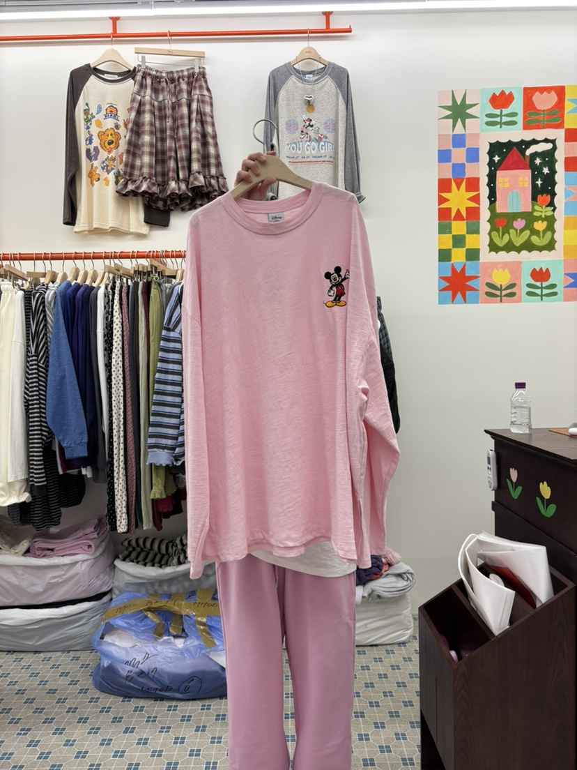 TOLL韓國代購女裝新品時尚真品推薦熱賣人氣長袖T恤米奇刺繡TOLL長袖T恤