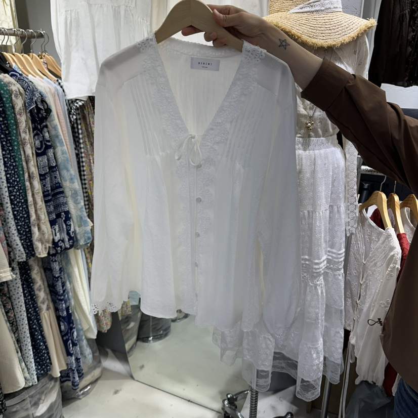 BIKINI東大門直郵女裝新款真品休閑人氣時尚襯衫蕾絲衫V領BIKINI襯衫/蕾絲衫