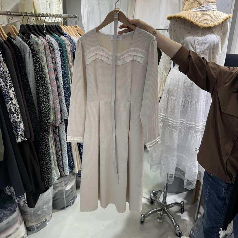 BIKINI韓國直郵女裝新品時尚真品熱賣推薦連衣裙不含配飾BIKINI連衣裙