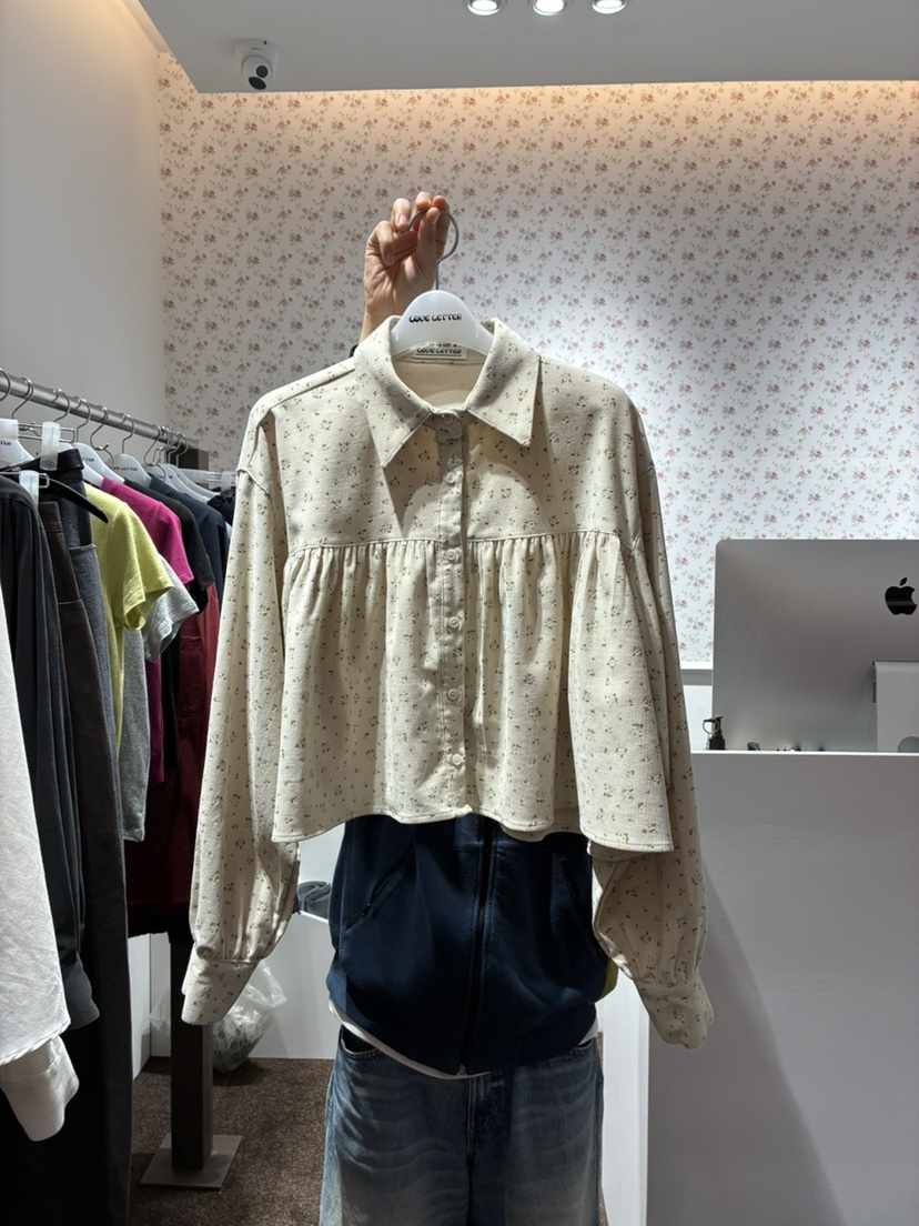 LOVE LETTER東大門代購女士新品熱賣襯衫蕾絲衫不含圍巾燈心絨LOVE LETTER襯衫/蕾絲衫