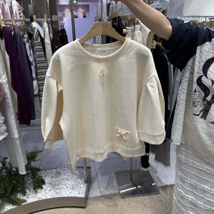 VIRUS東大門實拍女裝新品人氣休閑時尚真品衛衣不含項鏈蓬松VIRUS衛衣
