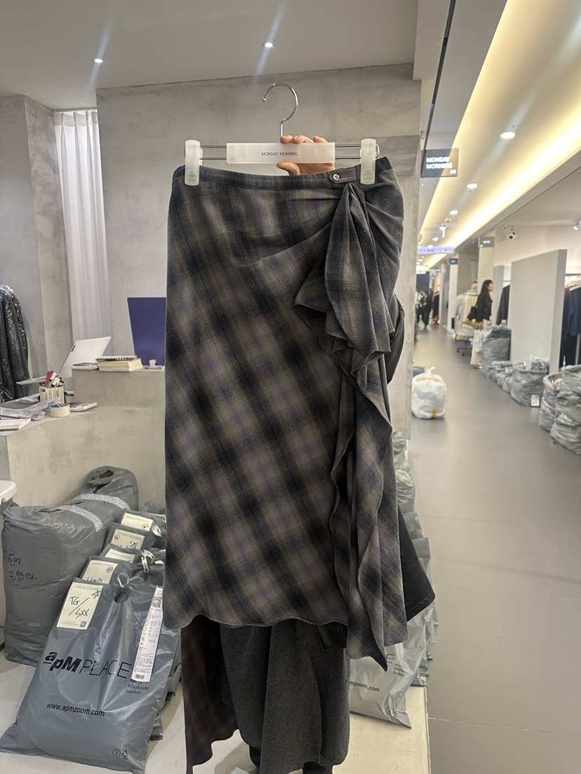 MONDAYMORING東大門實拍女裝新品熱賣人氣真品休閑推薦長裙Monday Morning長裙