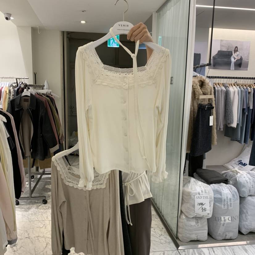 VENIR-A韓國直郵女裝新品休閑真品熱賣時尚長袖T恤含繩蕾絲VENIR-A長袖T恤
