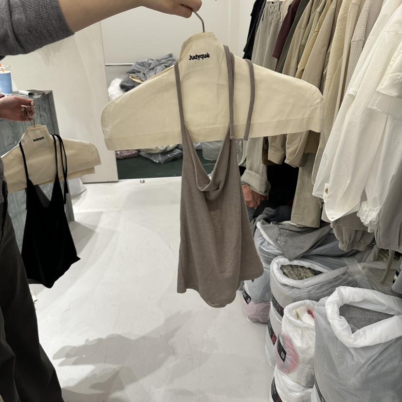 JUDYQUE東大門直郵女士新款真品休閑熱賣時尚人氣吊帶背心JUDYQUE吊帶/背心
