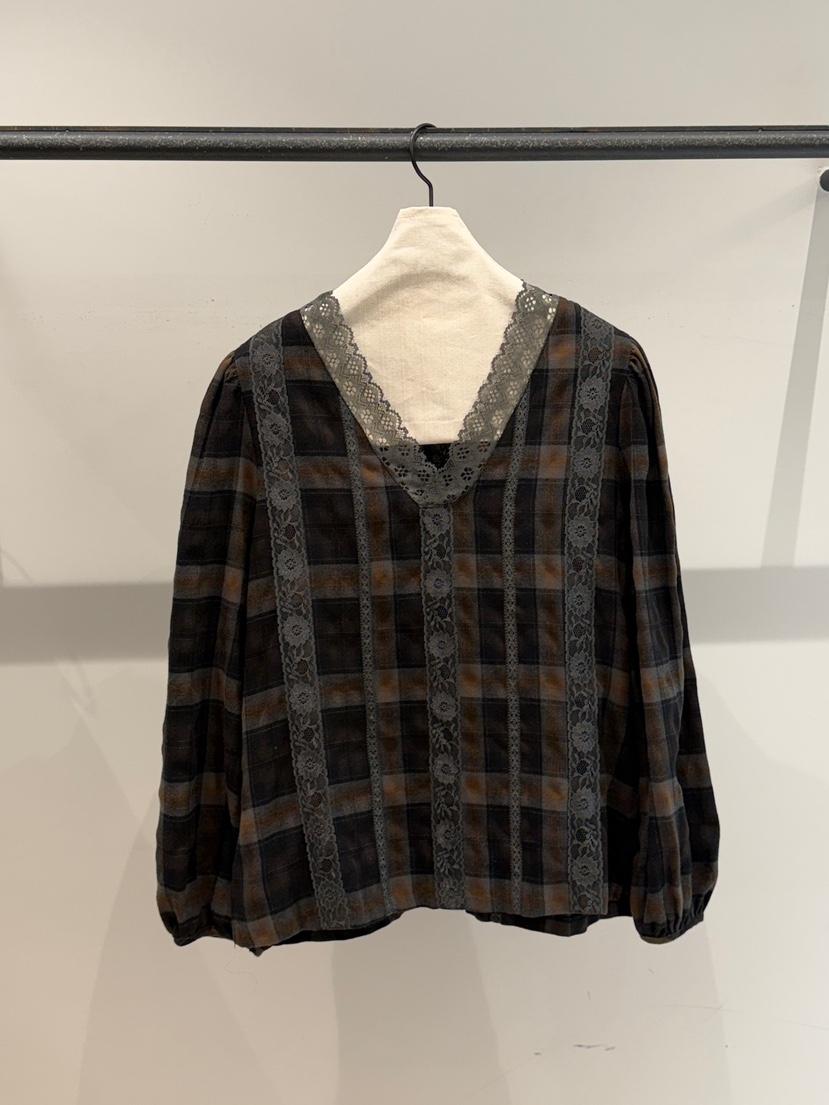 LOVE PULL韓國代購女裝新品熱賣時尚人氣真品襯衫蕾絲衫LOVE PULL襯衫/蕾絲衫