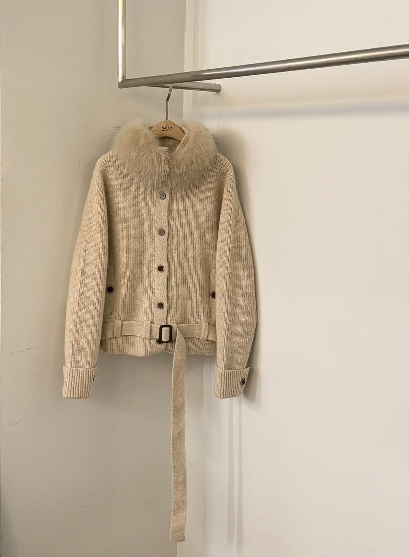 TWENTY FOUR SEVEN24-7東大門代購女裝新品推薦毛衣含毛領含腰帶開衫TEWNTY FOUR SEVEN24-7毛衣