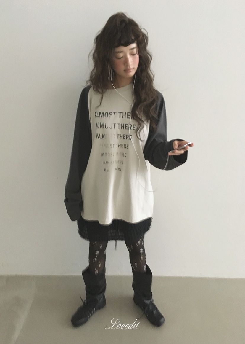 LOEEDIT韓國代購女裝新款真品推薦時尚熱賣休閑人氣長袖T恤LOEEDIT長袖T恤
