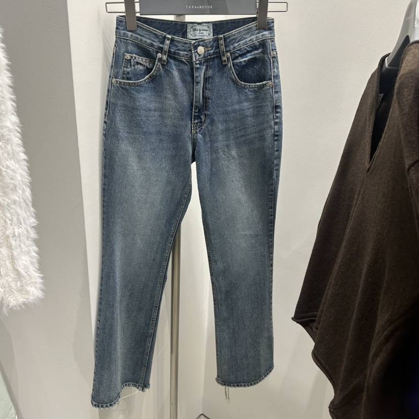 TARABY MOTION東大門直郵女裝新款真品時尚推薦人氣牛仔褲TARABY MOTION牛仔褲