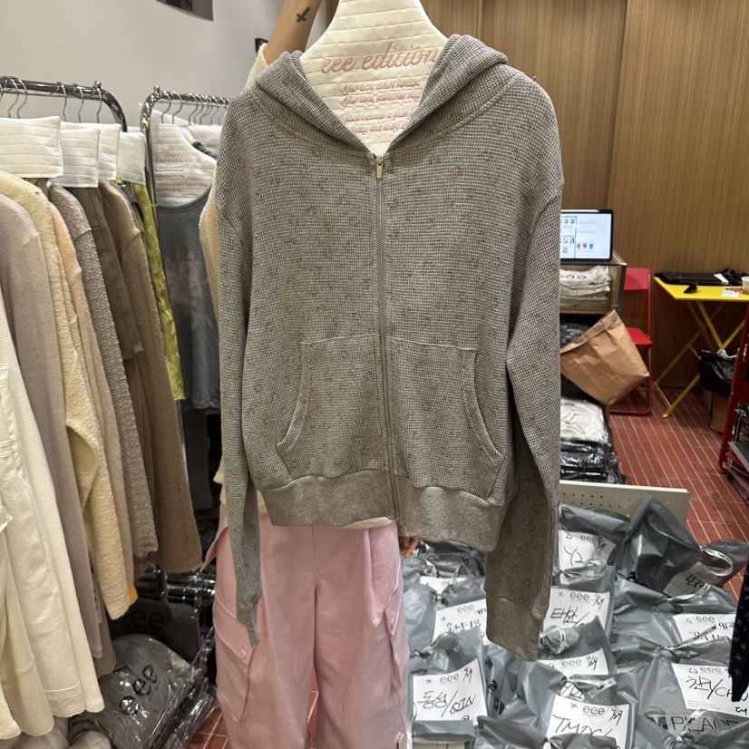 EEE東大門代購女裝新款真品人氣時尚推薦休閑熱賣衛衣EEE衛衣