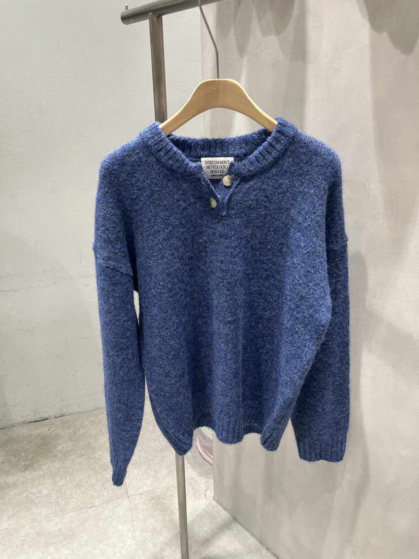 EVERCOMMERCE METICULOUSLY DESIGNED韓國代購女士新品人氣針織衫EVERCOMMERCE METICULOUSLY DESIGNED針織衫