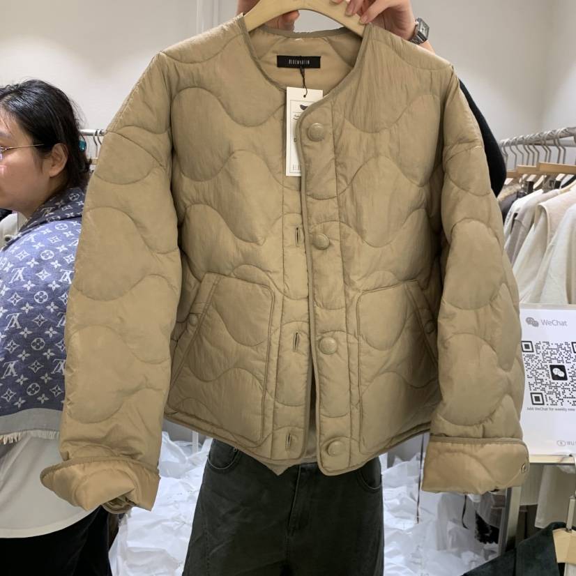 IFU HOUSE東大門實拍女士新品推薦真品短款羽絨服羽絨鵝IFU HOUSE短款羽絨服