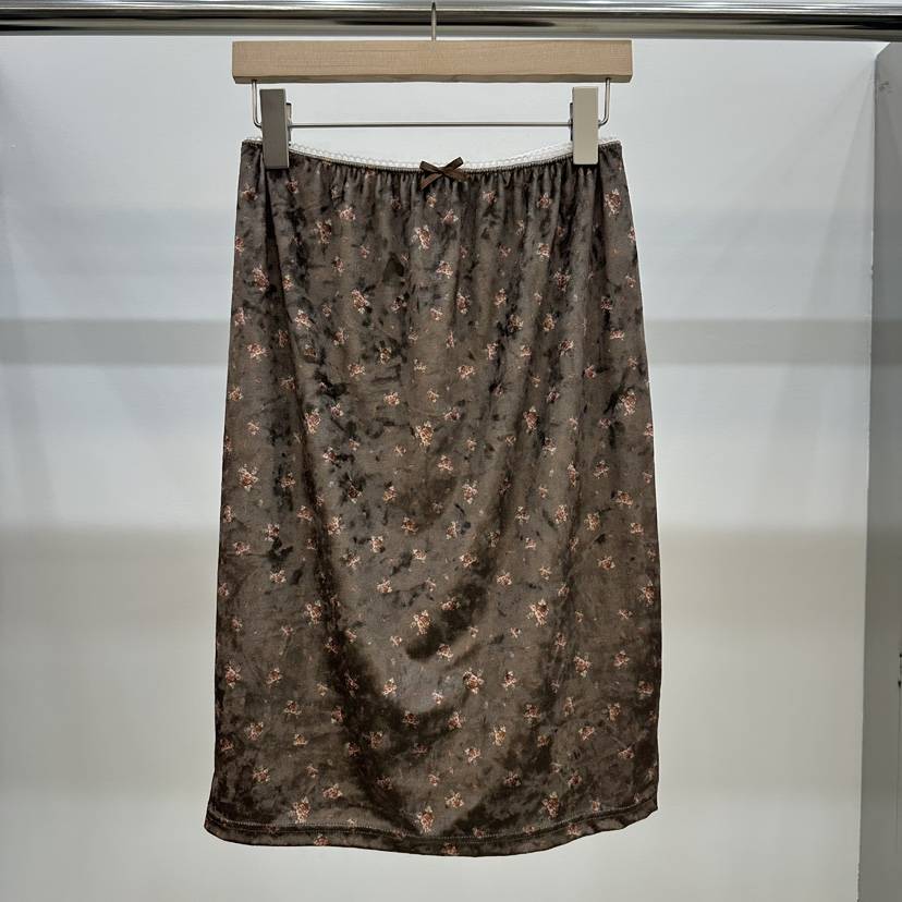 NEEEEDS東大門代購女裝新品真品推薦半身裙中短裙小碎花絲絨NEEEEDS半身裙/中短裙