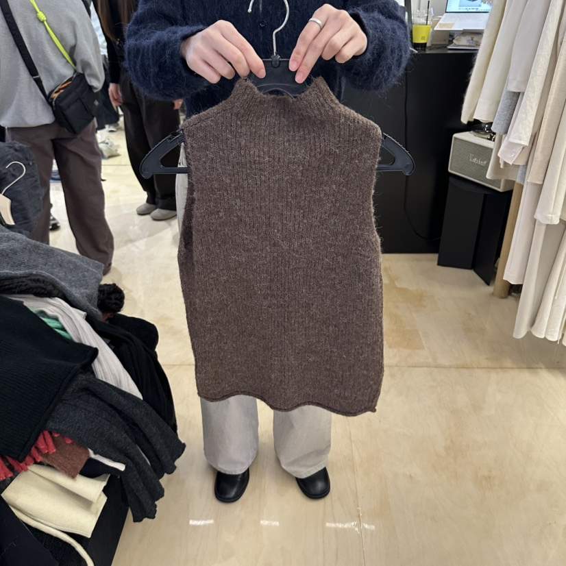 KOIVUE東大門直郵女裝新品時尚人氣真品推薦休閑吊帶背心KOIVUE吊帶/背心