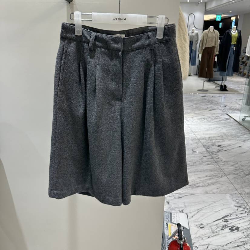 LOW MOMENT東大門代購女裝新品推薦真品休閑熱賣人氣短褲LOW MOMENT短褲