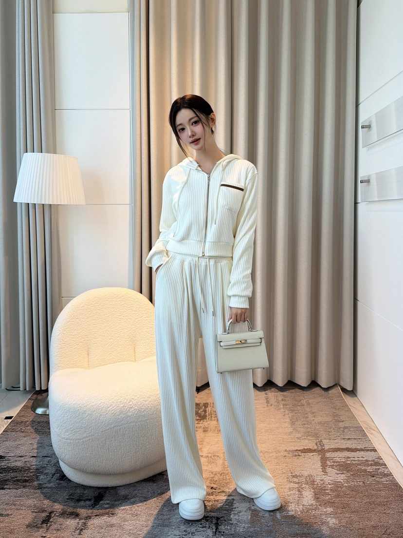 CLOTH東大門實拍女裝新款休閑時尚推薦人氣熱賣套裝皮革連帽CLOTH套裝
