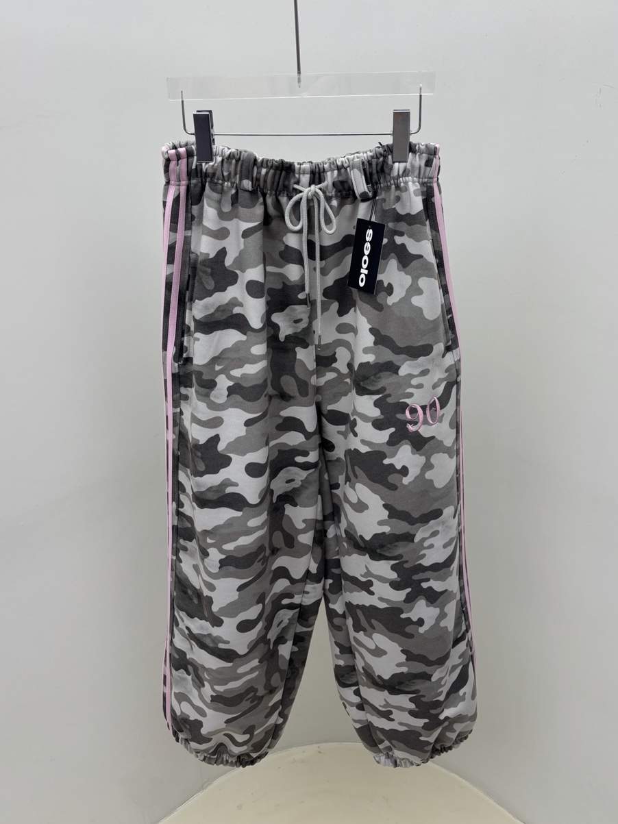 SEOLO東大門實拍女士新品時尚推薦真品人氣休閑褲刺繡迷彩Seolo seoul休閑褲