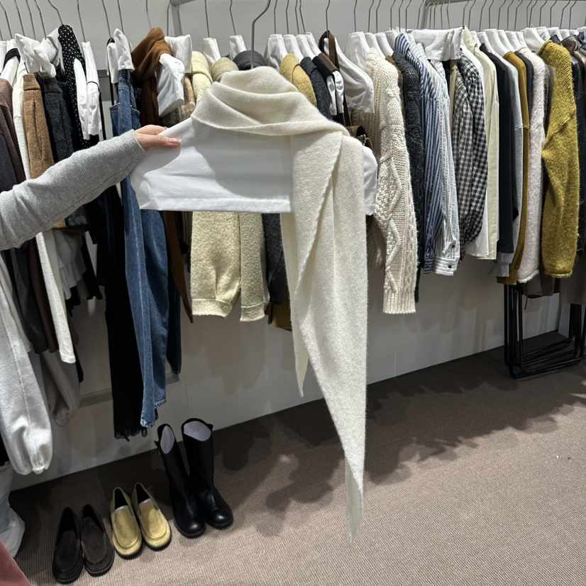OVERTAKE東大門代購女裝新品真品熱賣時尚推薦圍巾披肩羊絨OVERTAKE圍巾/披肩