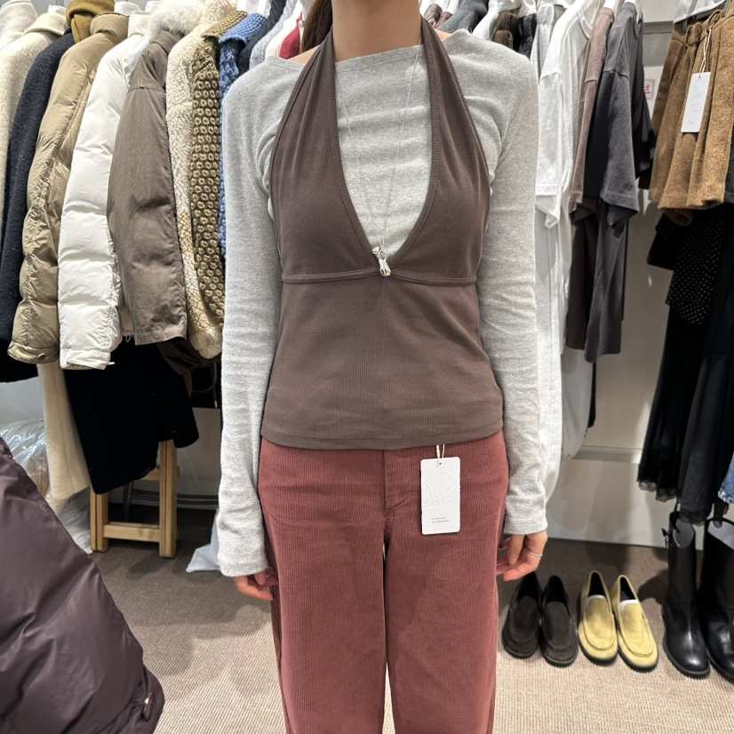 OVERTAKE韓國代購女裝新品人氣休閑時尚推薦熱賣長袖T恤羅紋OVERTAKE長袖T恤