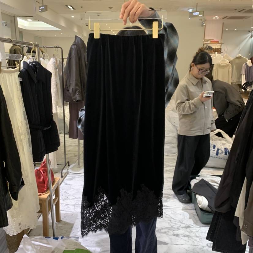 LE MASTERPLACE東大門實拍女裝新款人氣熱賣長裙天鵝絨蕾絲Le masterpiece長裙