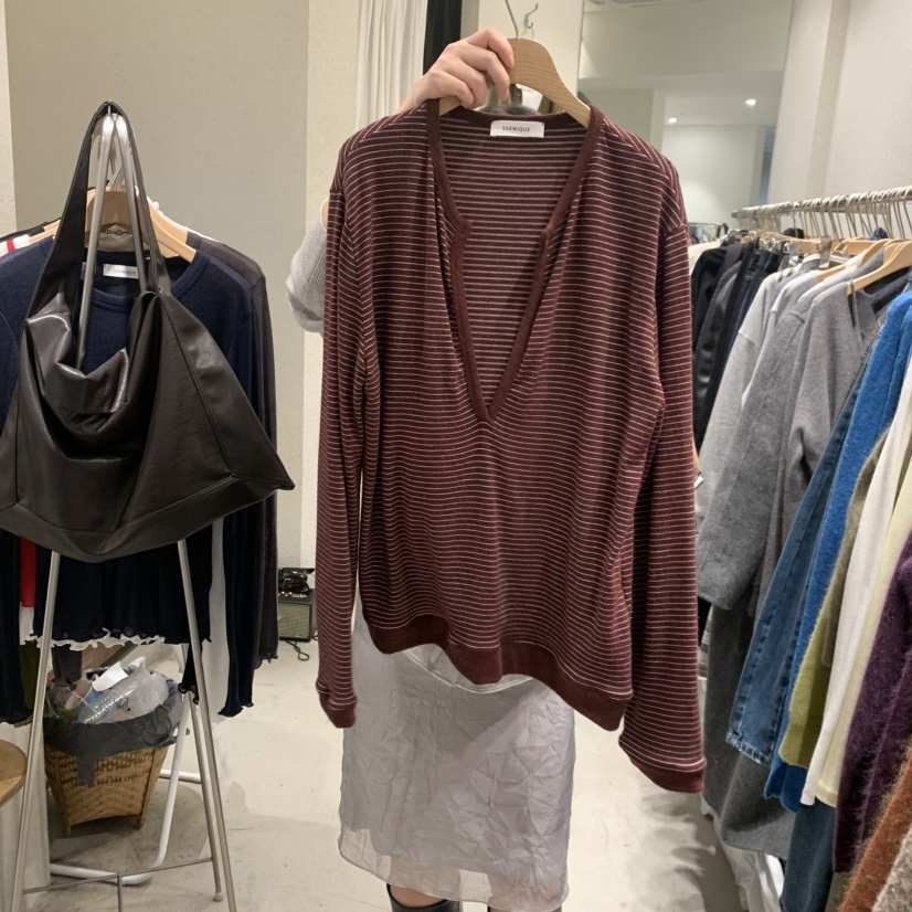 SSENIQUE東大門直郵女裝新品真品休閑時尚推薦長袖T恤條紋SSENIQUE長袖T恤