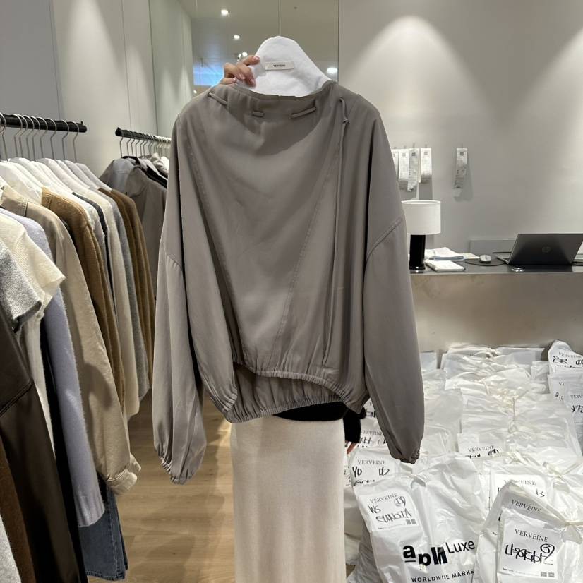 VERVEINE韓國直郵女士新品真品時尚襯衫蕾絲衫荷葉邊緞面VERVEINE襯衫/蕾絲衫